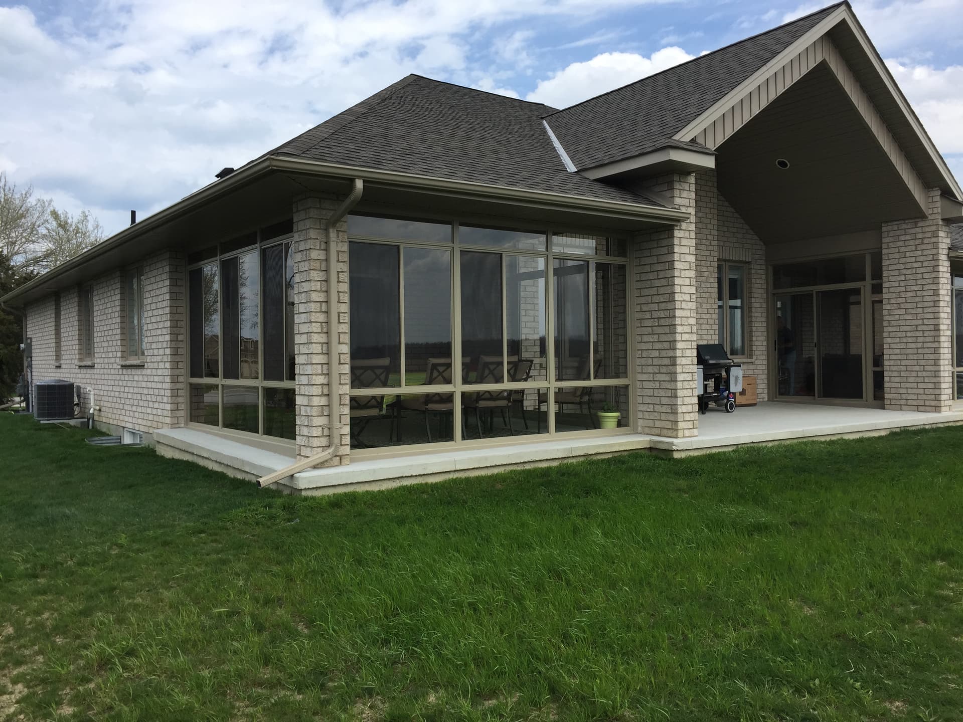 3 season sunroom enclosure with optional heating in Lambton County